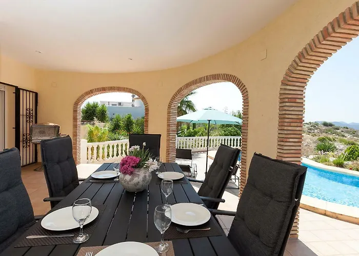 Capi By Interhome